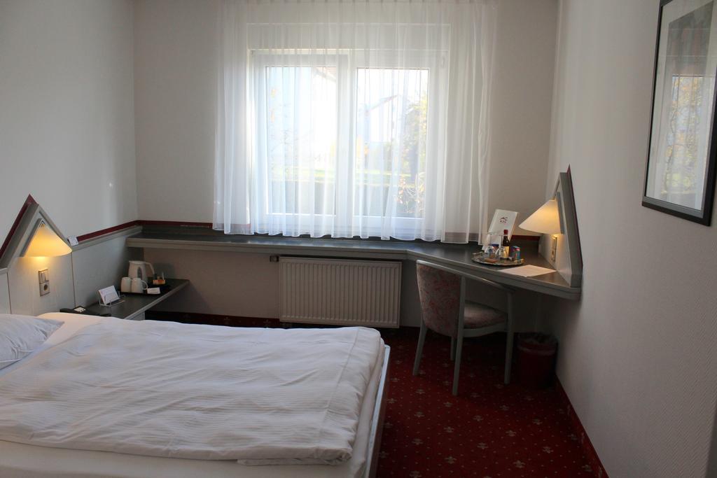 A.C. Hotel Hoferer Stuttgart Room photo